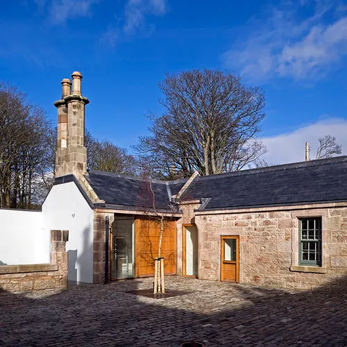 Garrison House, photograph 6